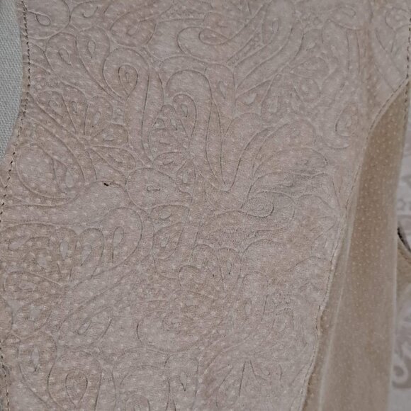 Coldwater Creek Size Medium Tan 100% Leather Vest Stamped Front Lined EUC - Picture 3 of 10